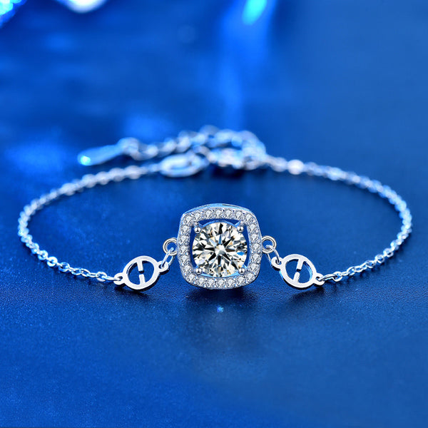 Elegant Moissanite Halo Round Cut Bracelet in Sterling Silver